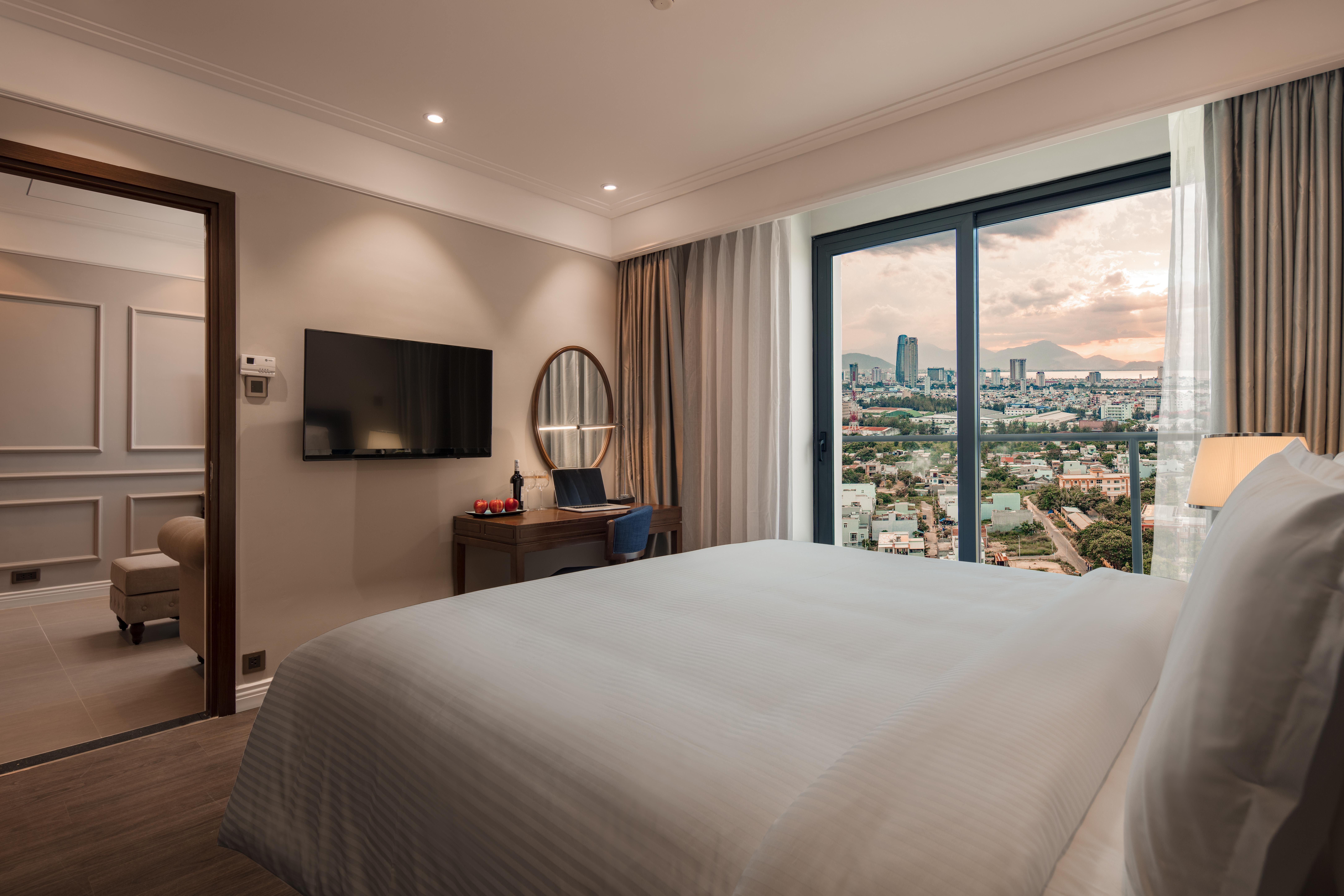 Altara Suites Da Nang By Ahg Zewnętrze zdjęcie