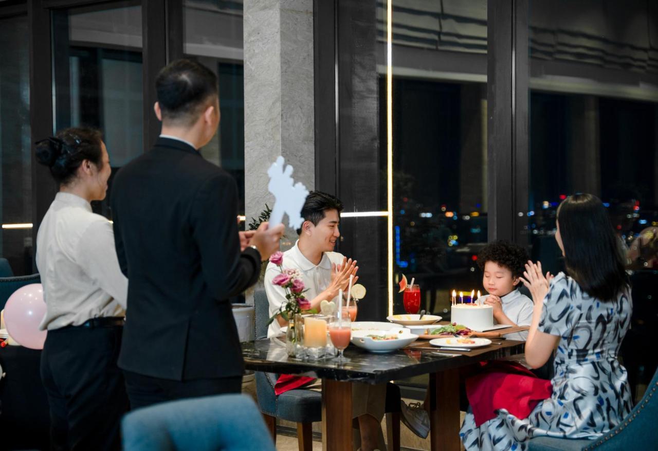 Altara Suites Da Nang By Ahg Zewnętrze zdjęcie