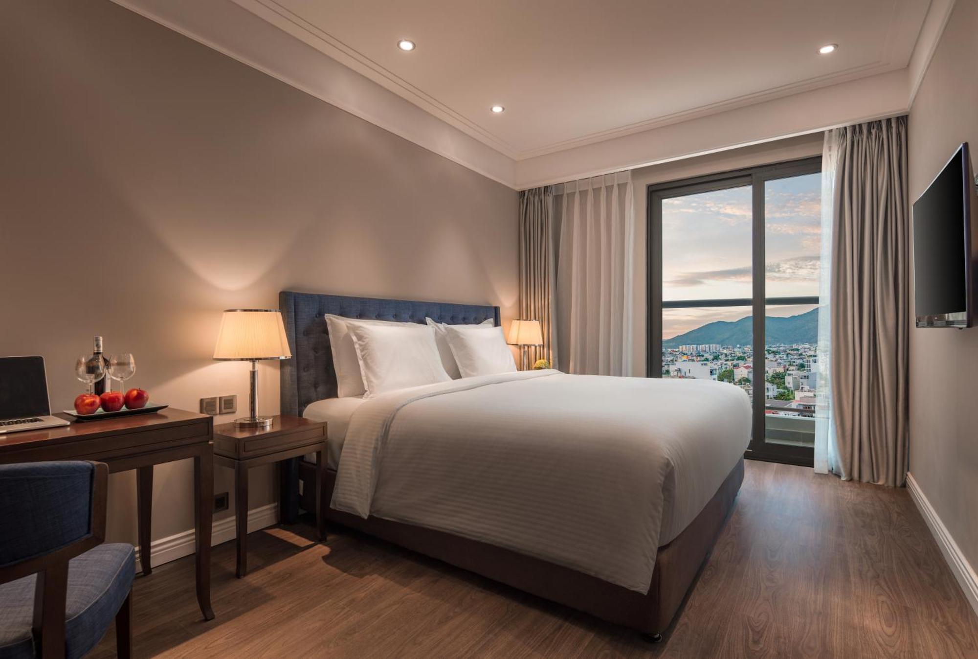 Altara Suites Da Nang By Ahg Zewnętrze zdjęcie