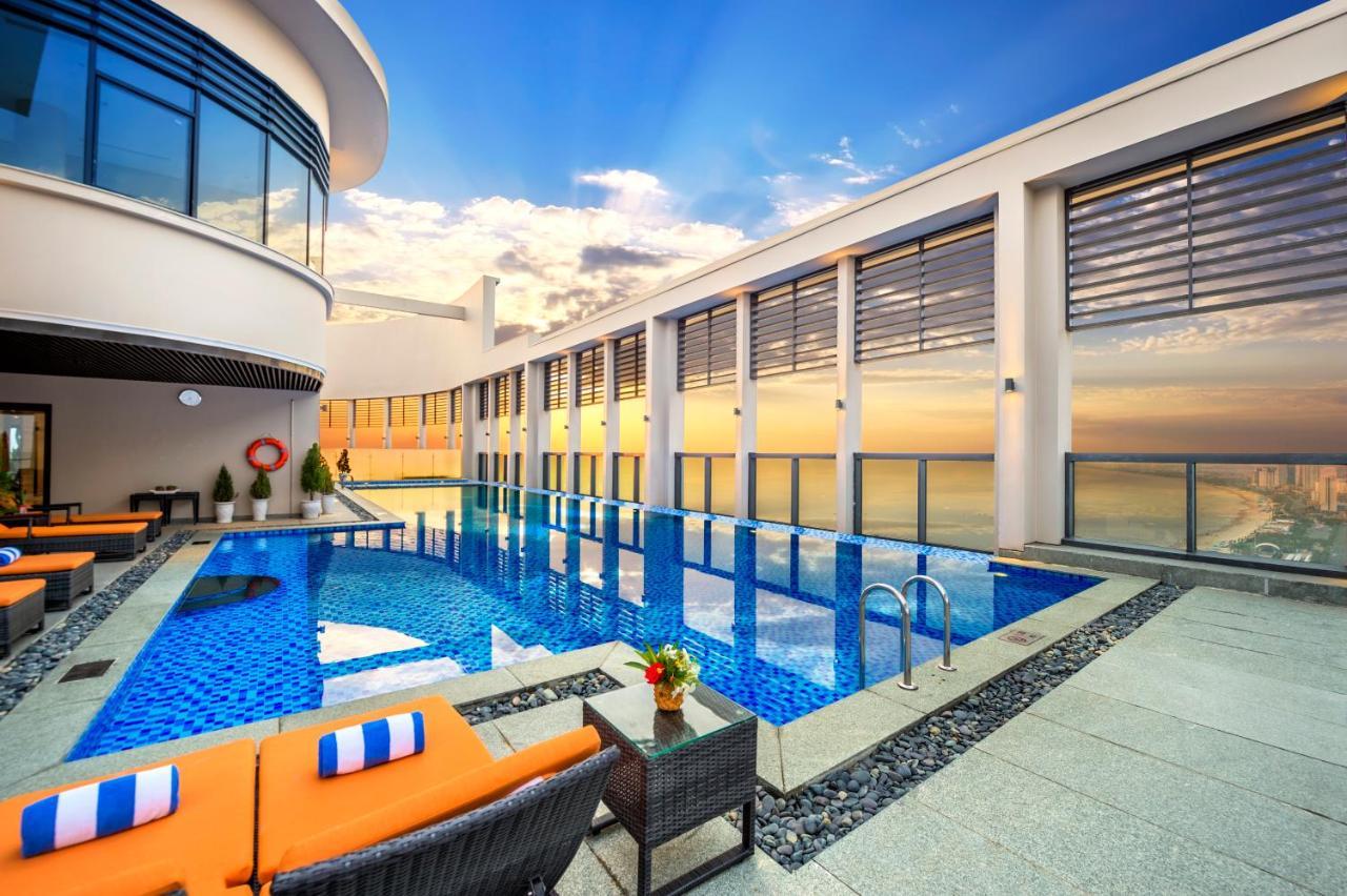 Altara Suites Da Nang By Ahg Zewnętrze zdjęcie